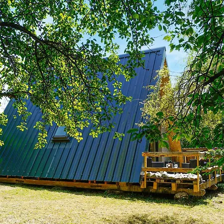 1 Bedroom Awesome In בית נופש Bibiche