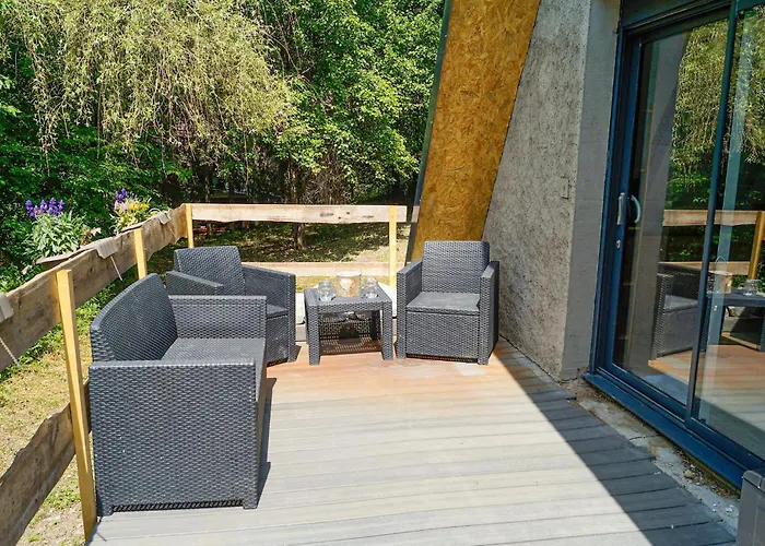 1 Bedroom Awesome In Prázdninový dům